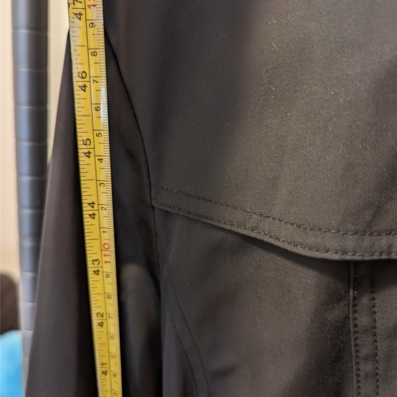 Women’s London Fog Trench Coat. Tall Large - Picture 4 of 4